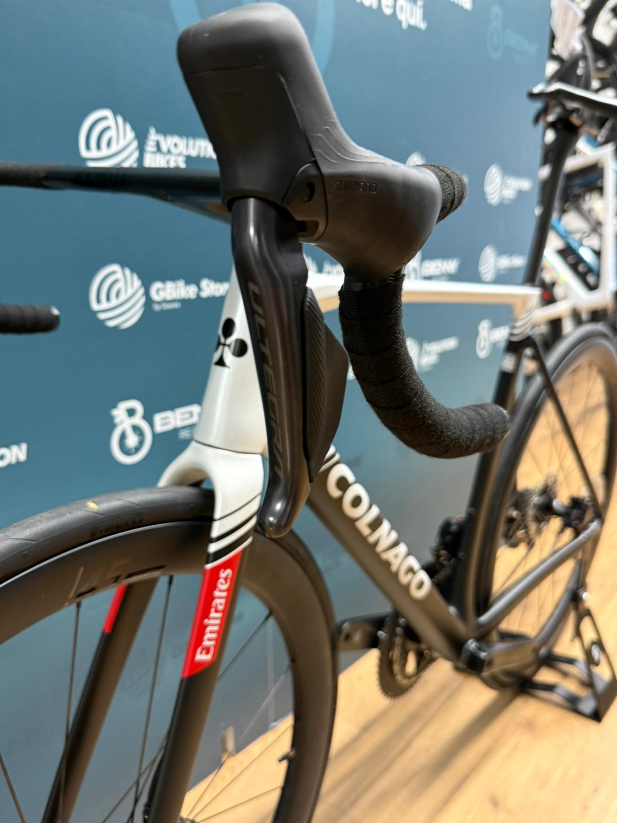 Colnago V5RS Ultegra Di2 R8170 SC45 Tamaño 510 - Demostración