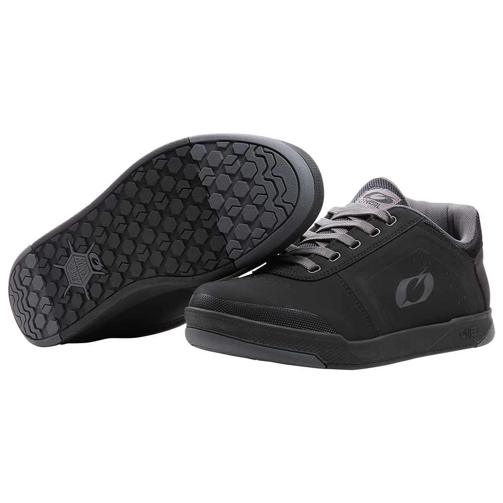 O'Neal Pinning Pro Flat Schuhe festgesteckt