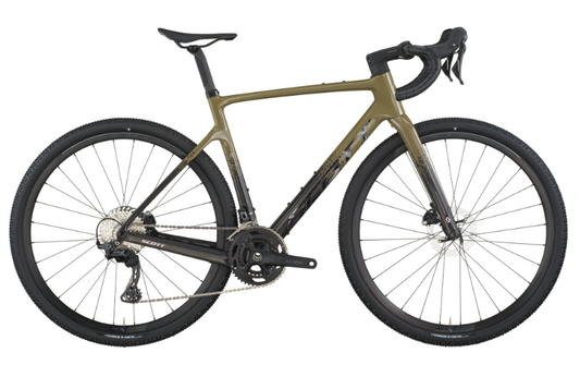 Scott Adicto grava 40 2026