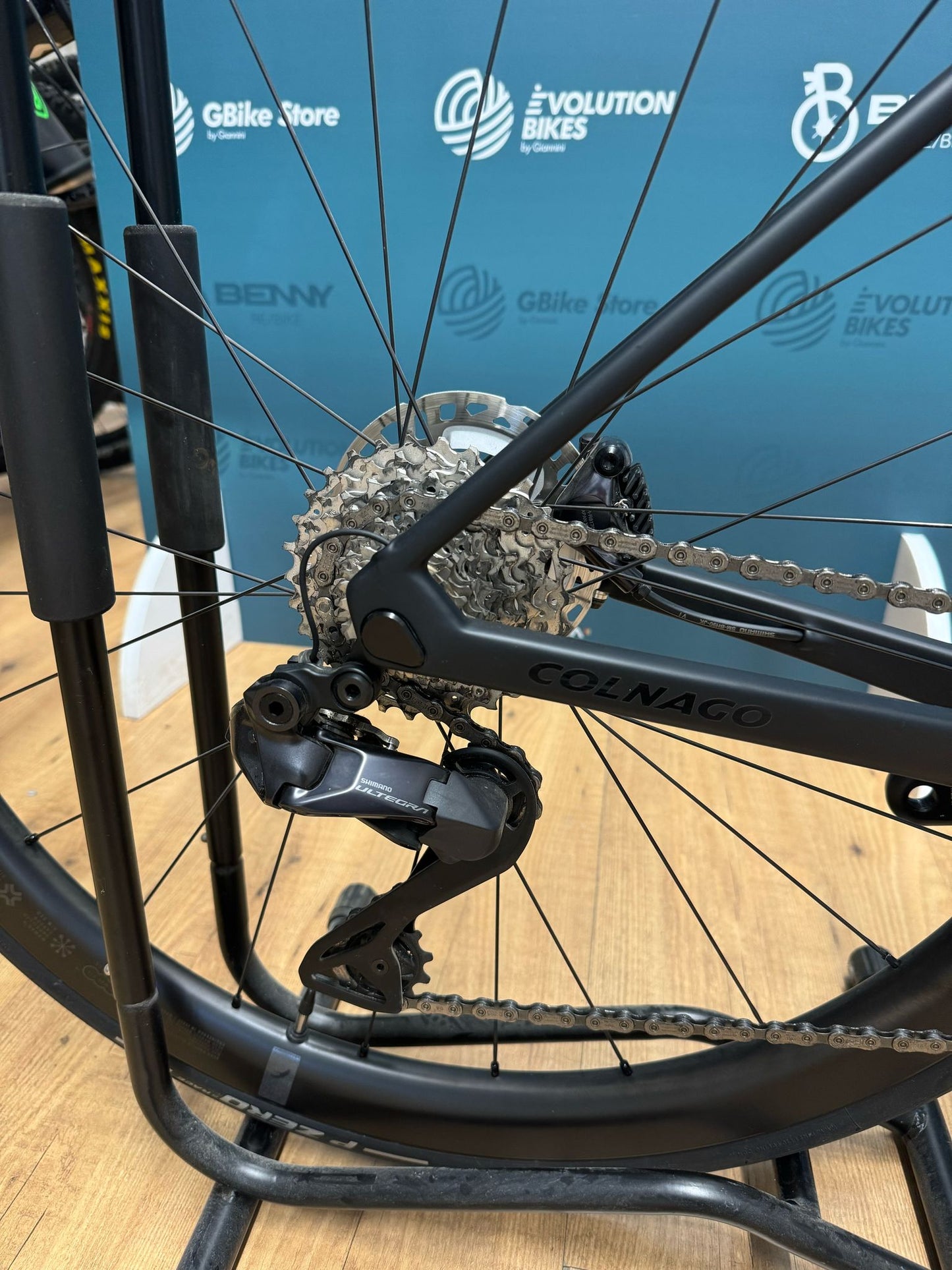 Colnago C68 Road Disc Ultegra DI2 Tamaño 42 - Usado
