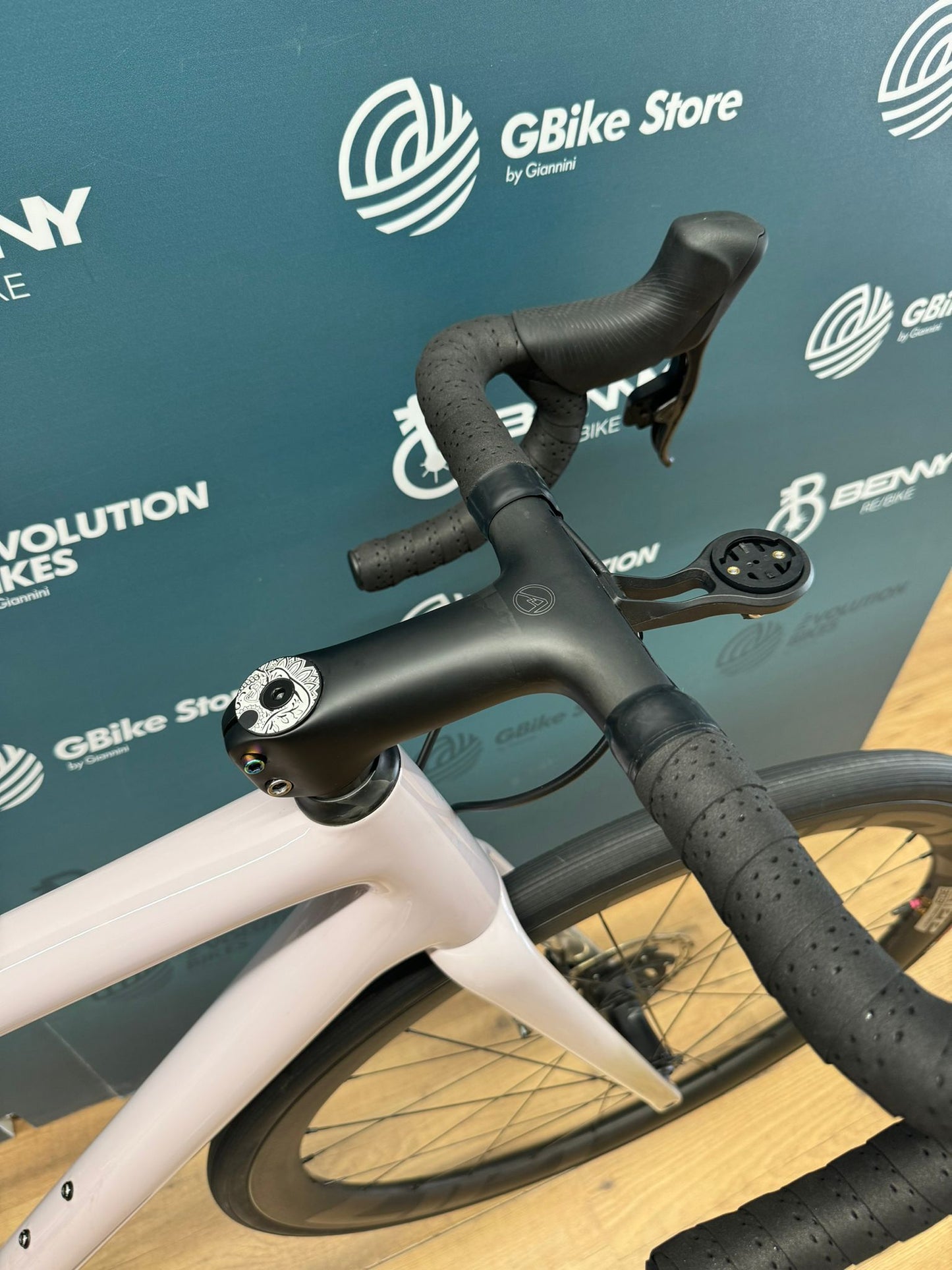 S-Works aethos sram Red ETAP AXS Größe 54 - verwendet