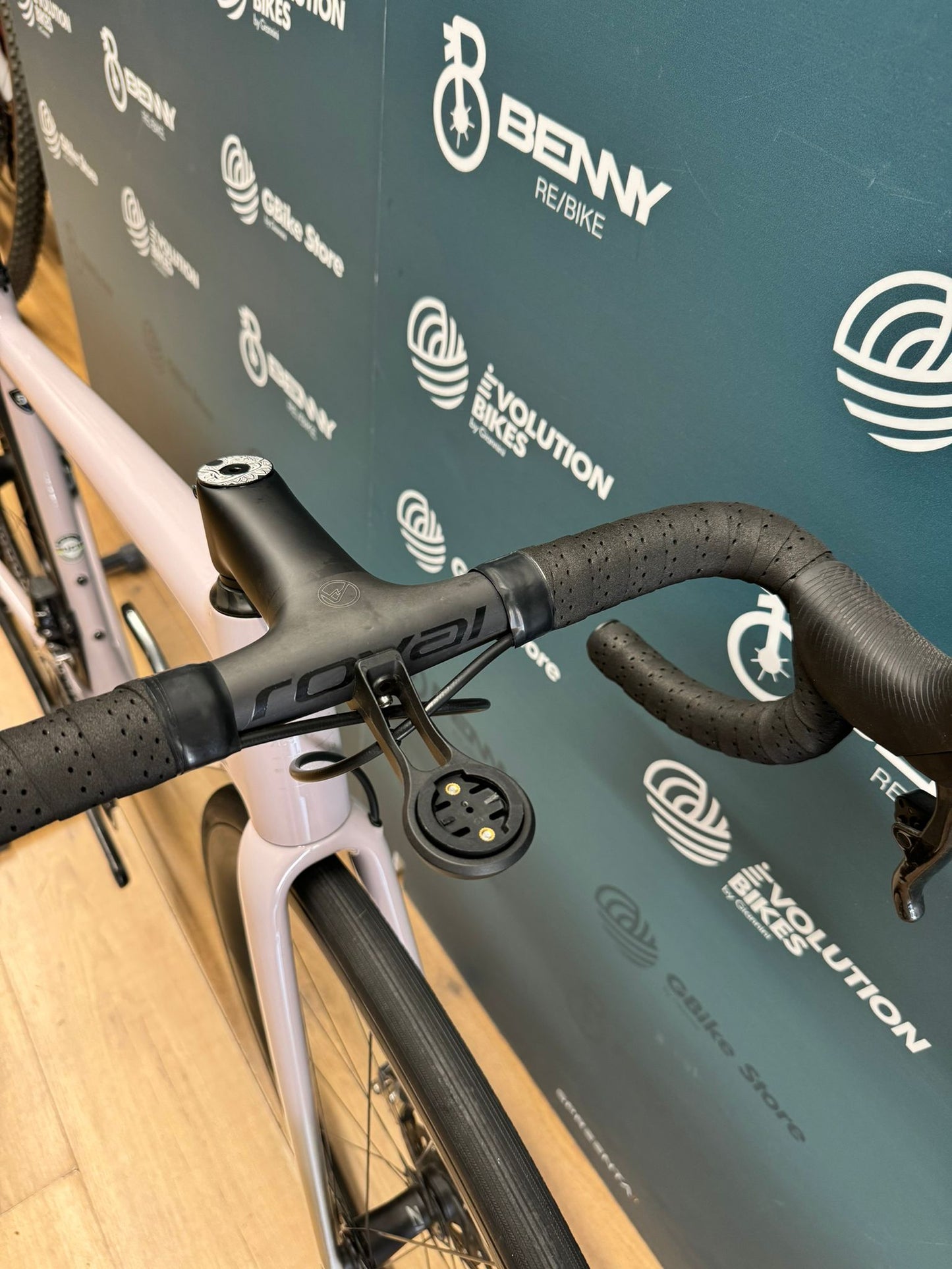 S-Works aethos sram Red ETAP AXS Größe 54 - verwendet
