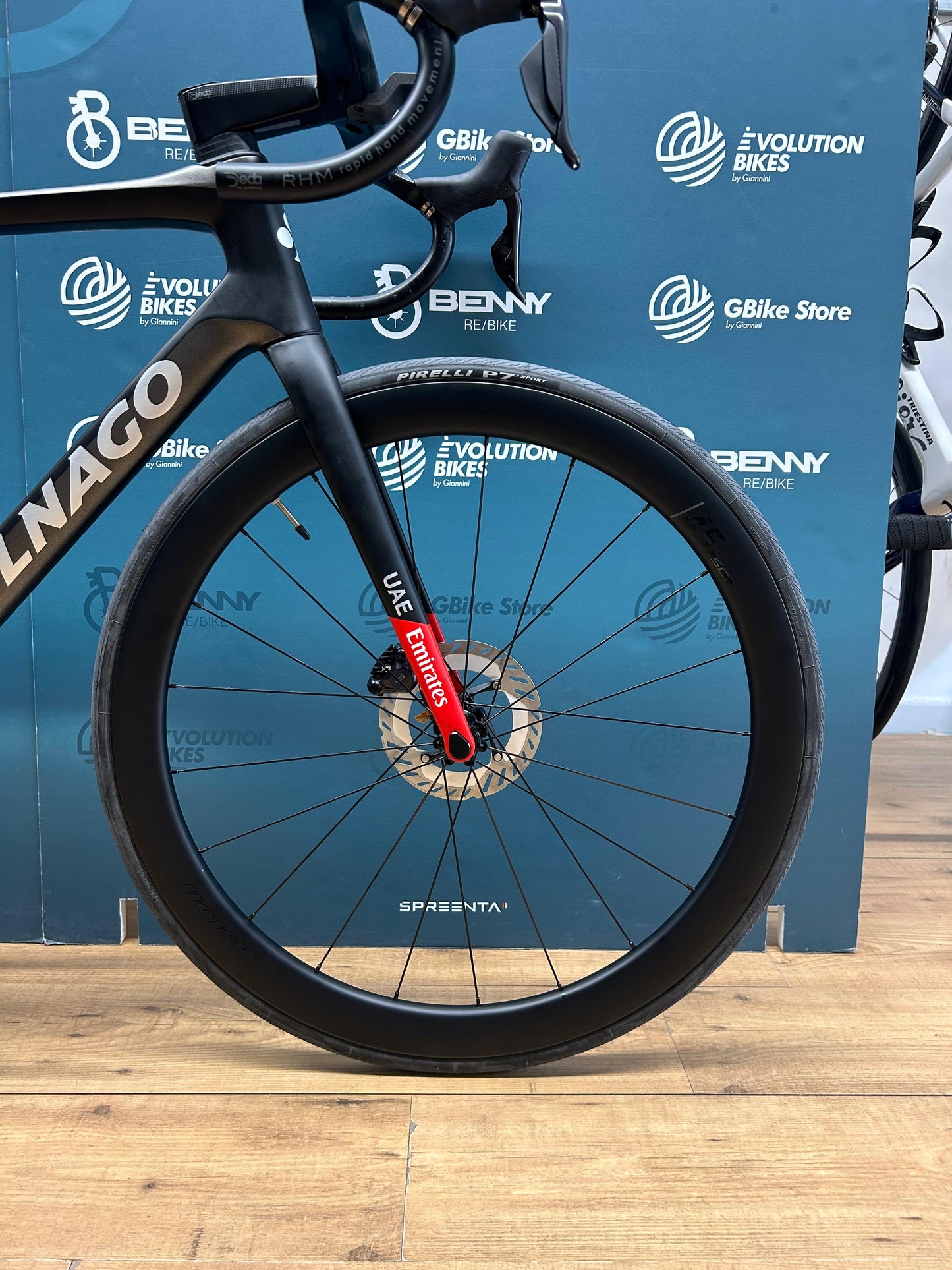 Colnago V4RS EAU Emirates Tamaño 510 - Prueba de demostración