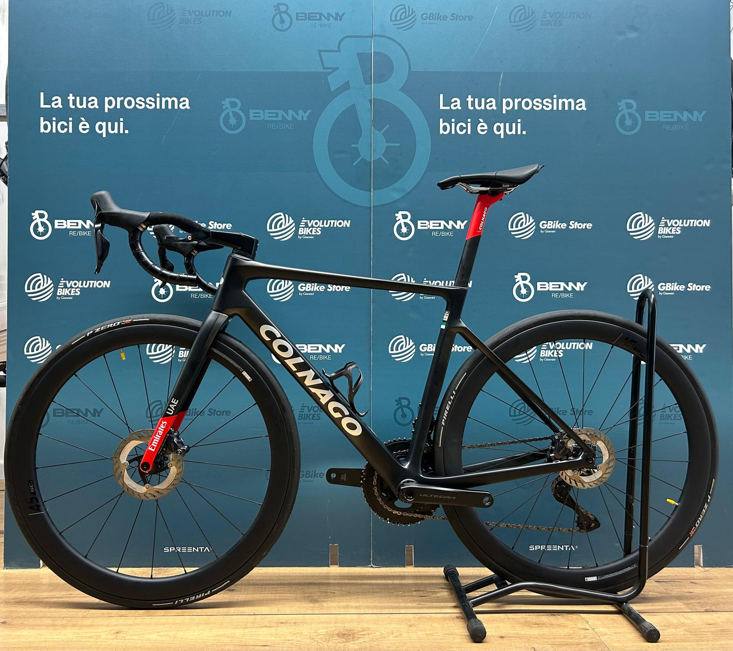 Colnago V4RS EAU Emirates Tamaño 485 - Usado
