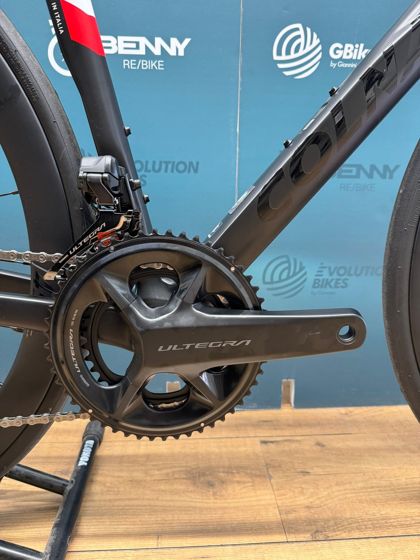 Colnago C68 Road Disc Ultegra DI2 12V Tamaño 45.5 - Usado