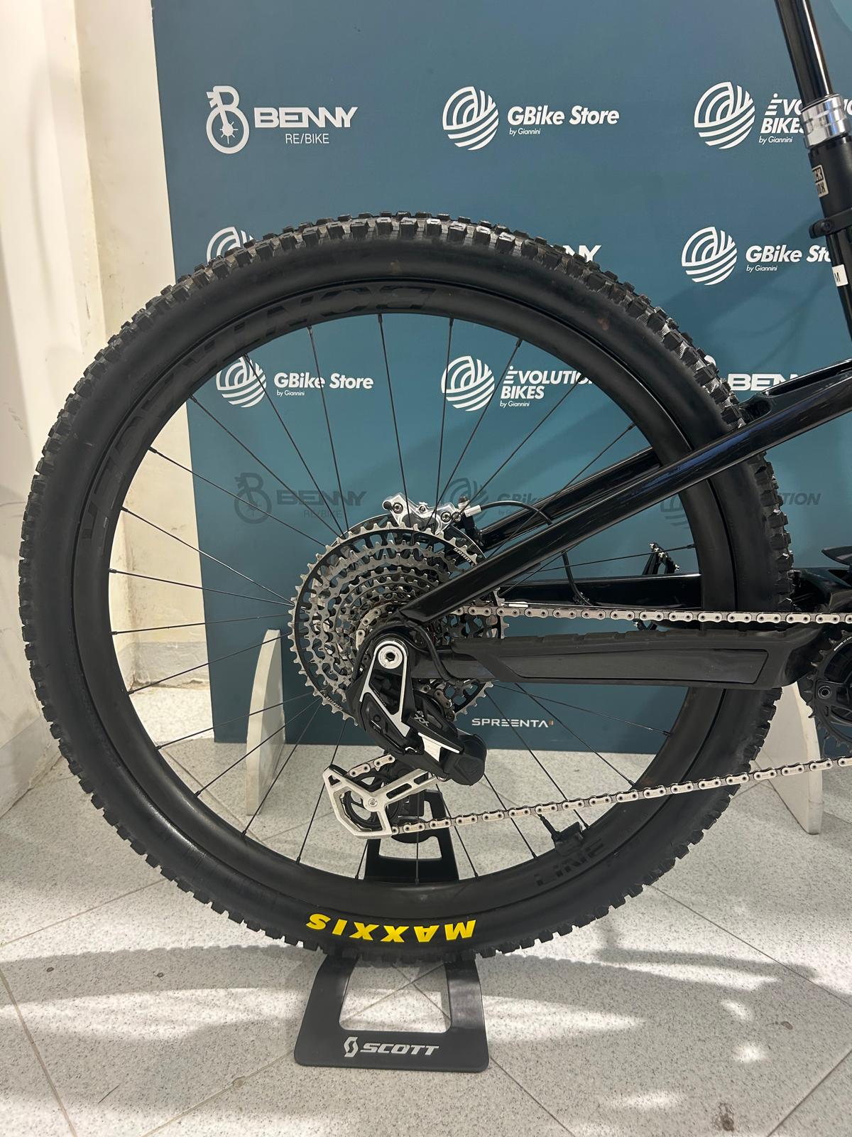 Trek Combustible EXe 9.9 XX AXS Tamaño M - Prueba de demostración