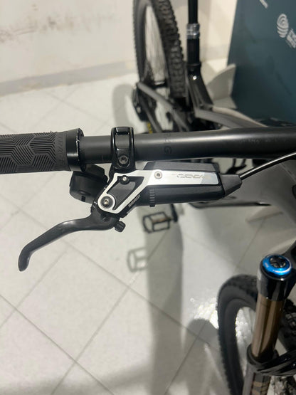 Trek Combustible EXe 9.9 XX AXS Tamaño M - Prueba de demostración