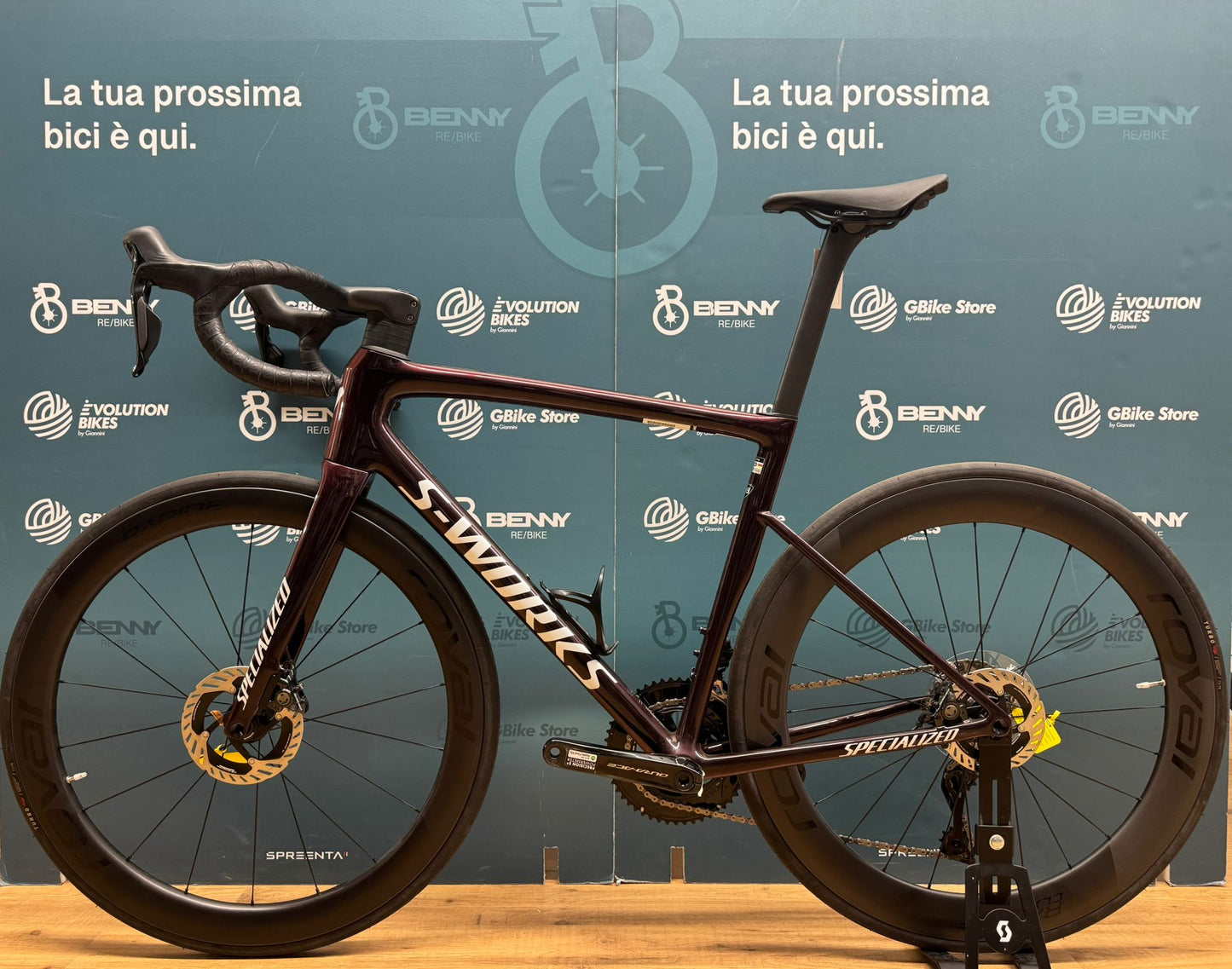 S-Works Tarmac SL8 Dura-Ace Di2 12v Größe 56 - Neu