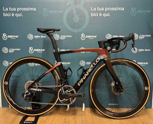 Pinarello Dogma F Rojo E1 AXS 12v Tamaño 51.5 - Usado