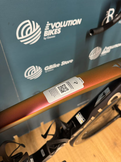Pinarello Dogma F Rojo E1 AXS 12v Tamaño 51.5 - Usado
