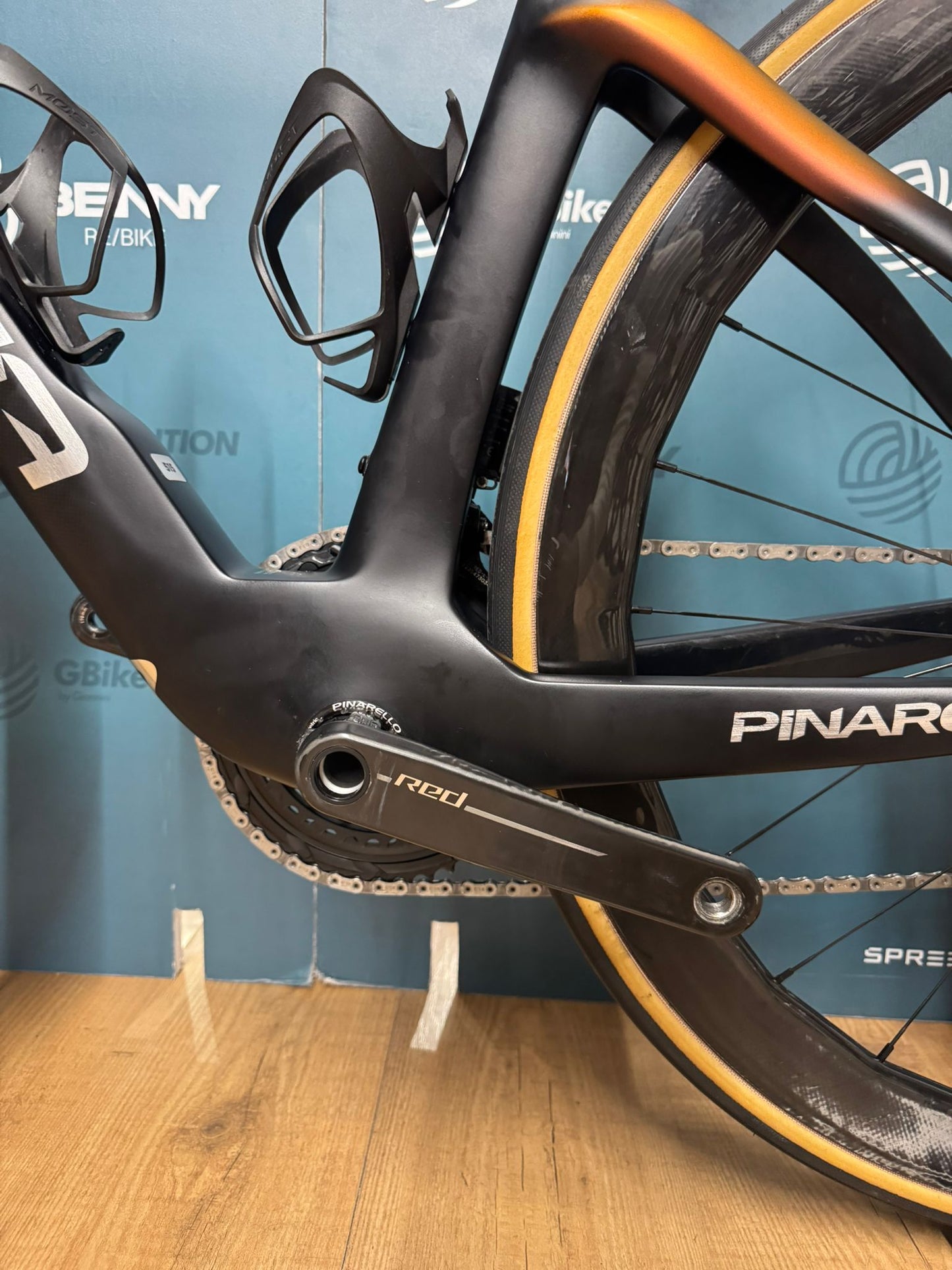 Pinarello Dogma F Rojo E1 AXS 12v Tamaño 51.5 - Usado