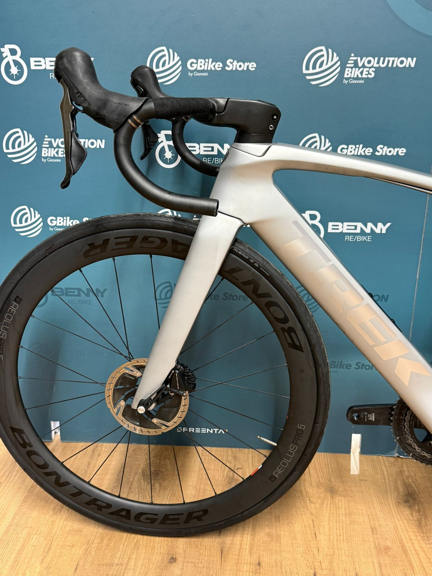 Trek Madone SLR 9 Disco Tamaño 52 - Usado