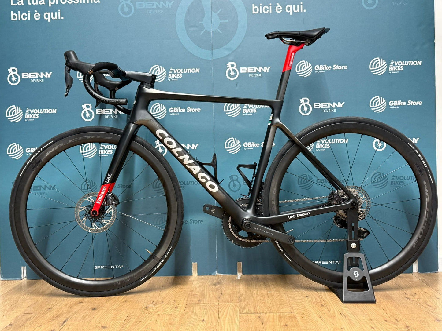 Colnago V4rs UAE Emirates tamaño 510 - Usado