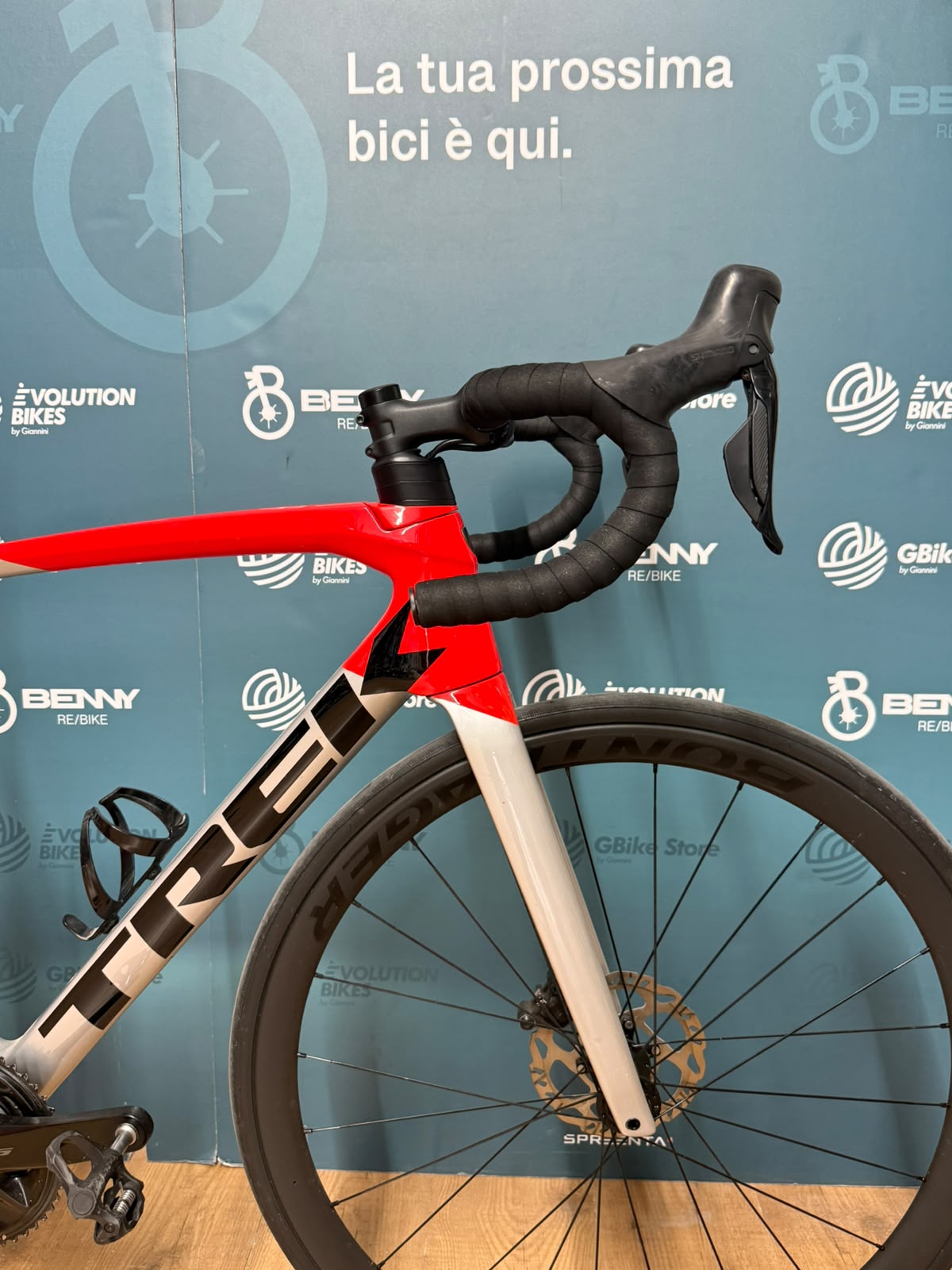 Trek Emonda SL6 Pro Di2 taglia 56 - Usata