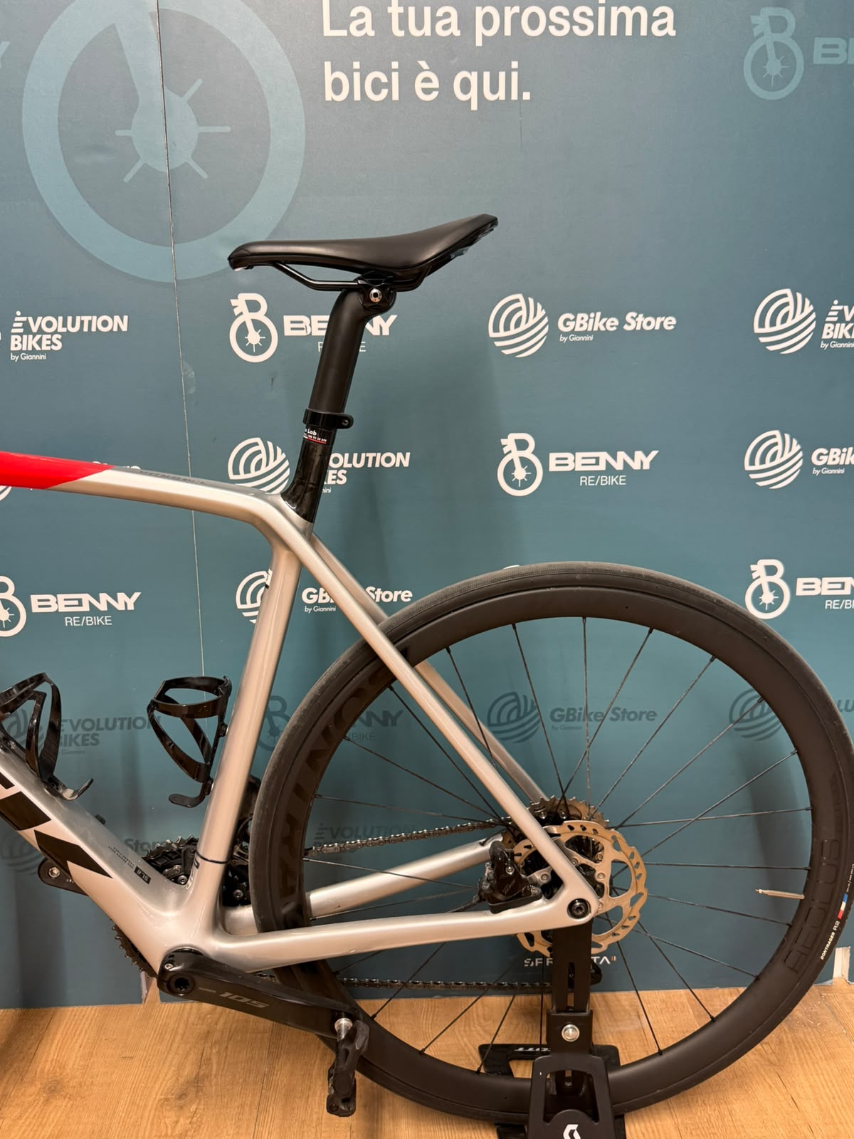 Trek Emonda SL6 Pro Di2 taglia 56 - Usata