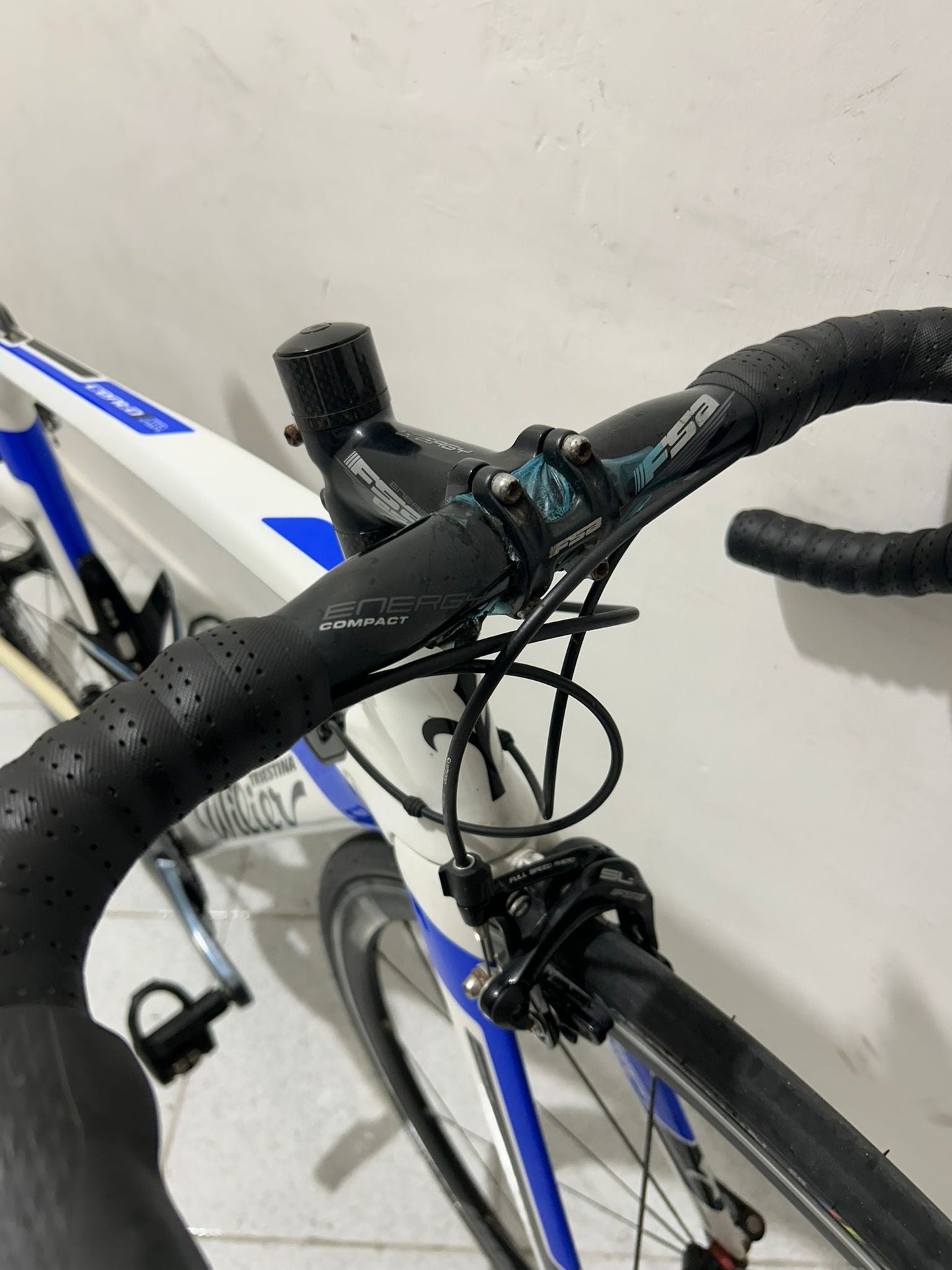 Wilier Cent1 coupes d'air S - Utilisé