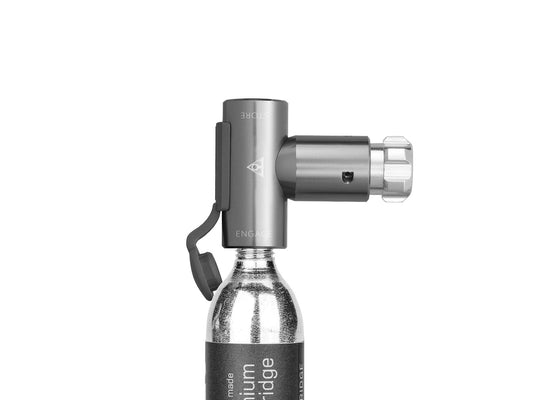 CO2 Airboster + 1PZ Bomboletta CO2 16G y Protección de Silicona