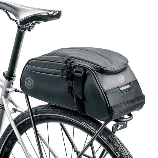 Skuad Explorer Bag en el estante de equipaje - 9.5L